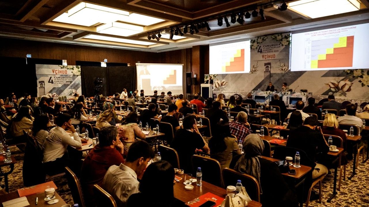 Mersin'de 4. Çukurova İç Hastalıkları Günleri Devam Ediyor