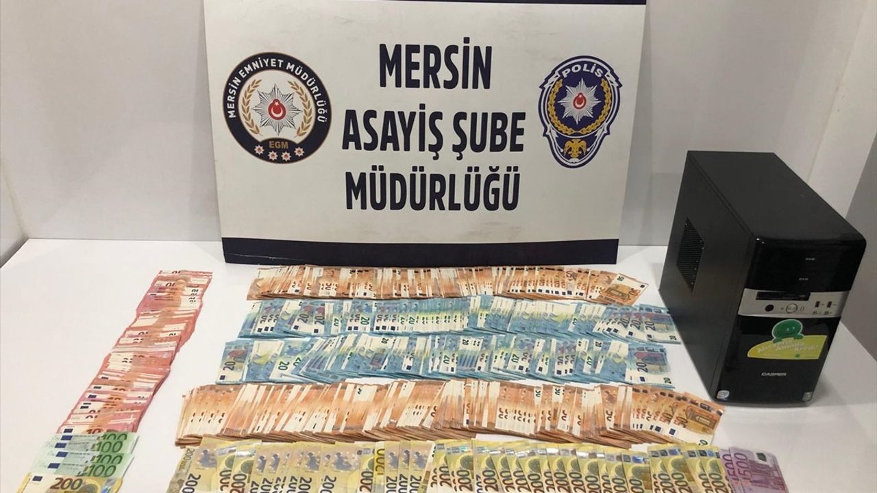 Mersin'de Dolandırıcılık Taktikleri: 10 Şüpheli Yakalandı