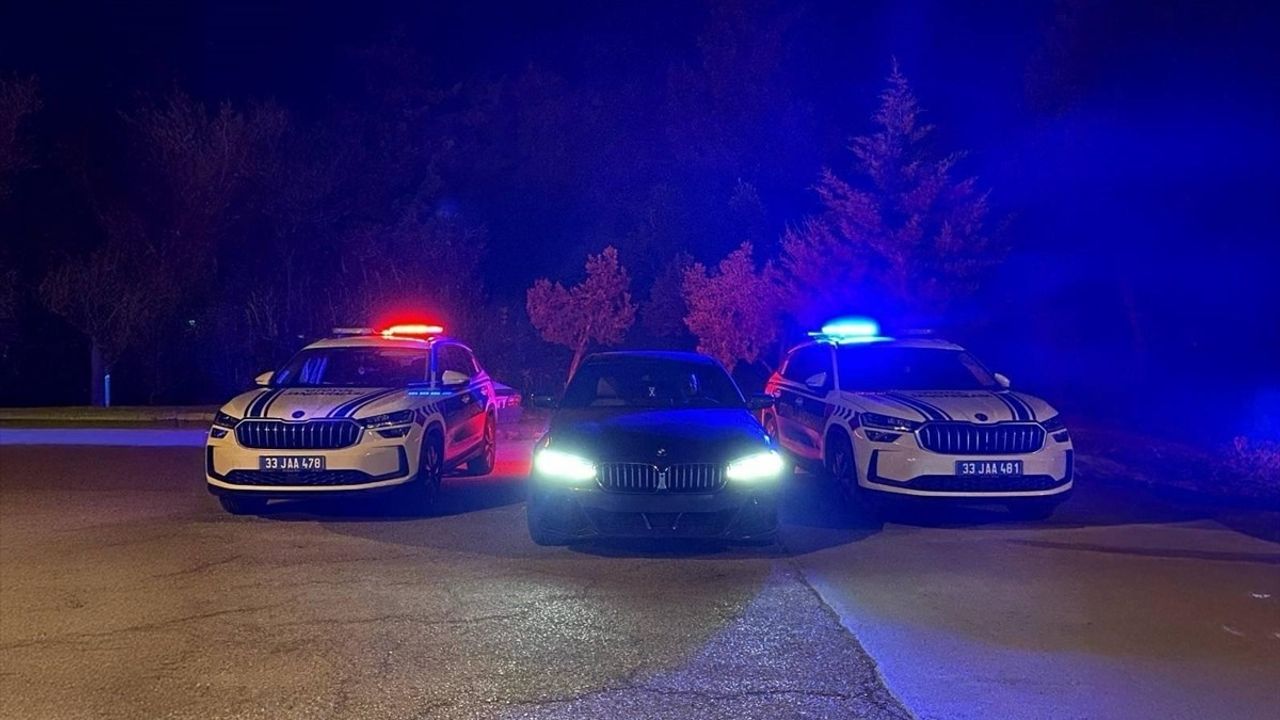 Mersin'de Drift Yapan Sürücülere Cezai İşlem