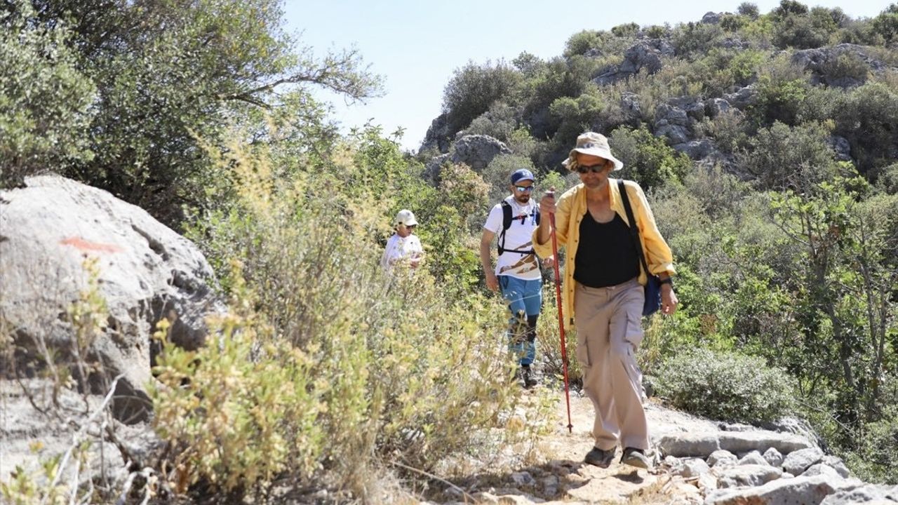 Mersin'de Tarihi Kilikya Yolu'na Ziyaretçi Akını