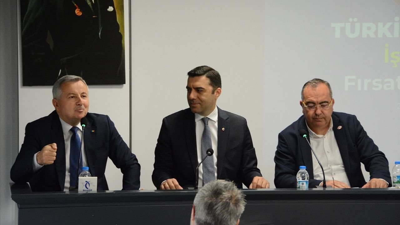 Moldova Büyükelçisi Croitor'dan Balıkesirli İş İnsanlarına Yatırım Daveti