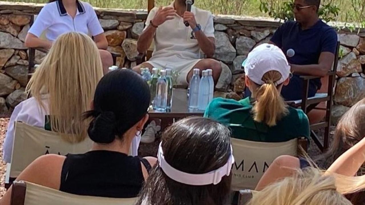 Novak Djokovic ve Eddie Redmayne Bodrum'da Buluştu