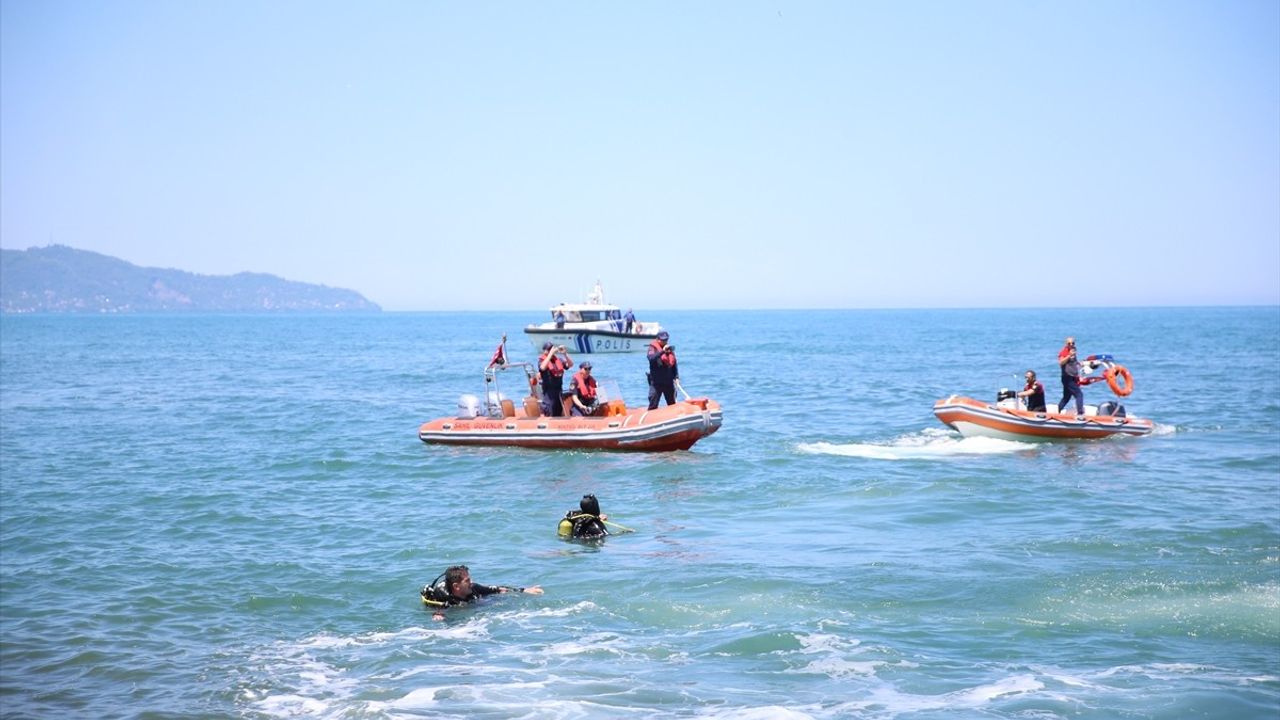 Ordu'da Boğulma Tehlikesi Geçiren Öğrenciler Kurtarıldı