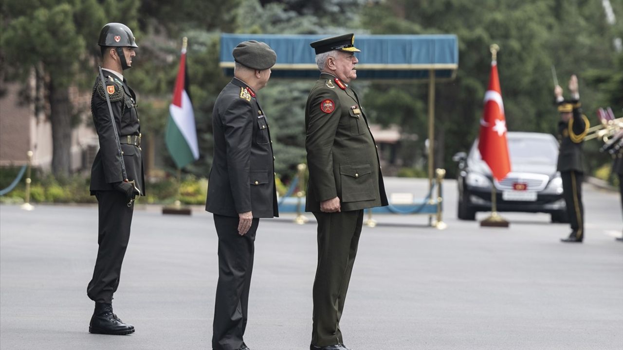 Org. Gürak, Ürdün Genelkurmay Başkanı ile Görüştü