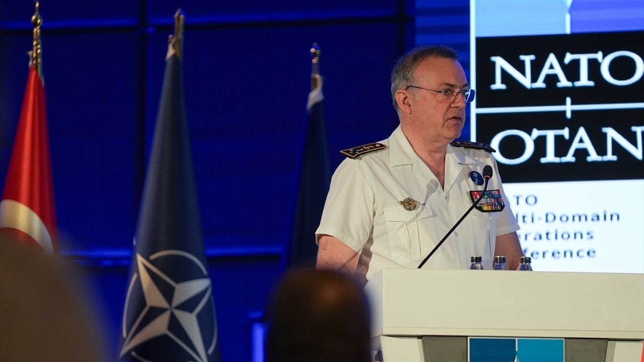Orgeneral Metin Gürak'tan NATO Çoklu Ortam Harekatı Konferansı'nda Vurgu