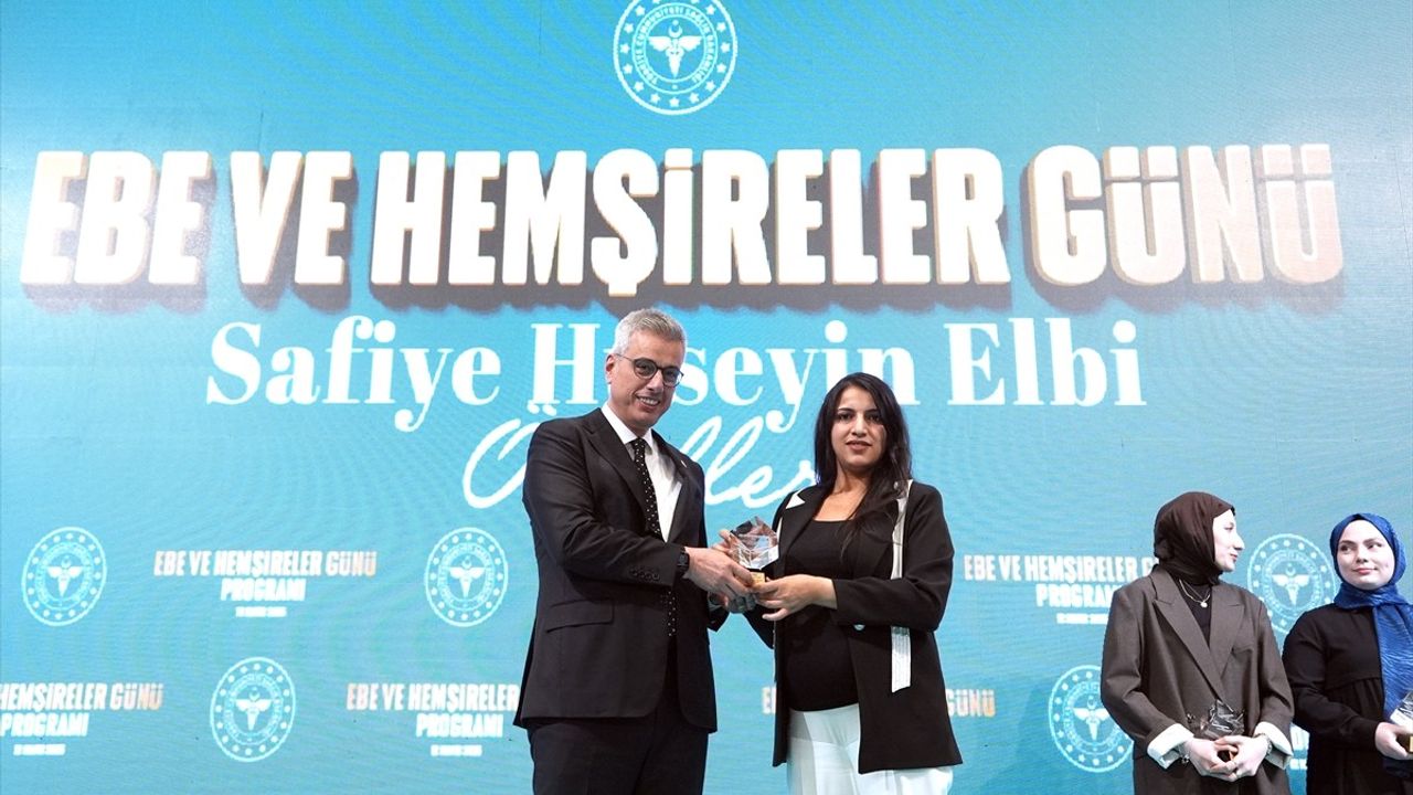 Sağlıkta Yeni Ufuklar: Hemşireler ve Ebeler Günü Kutlaması