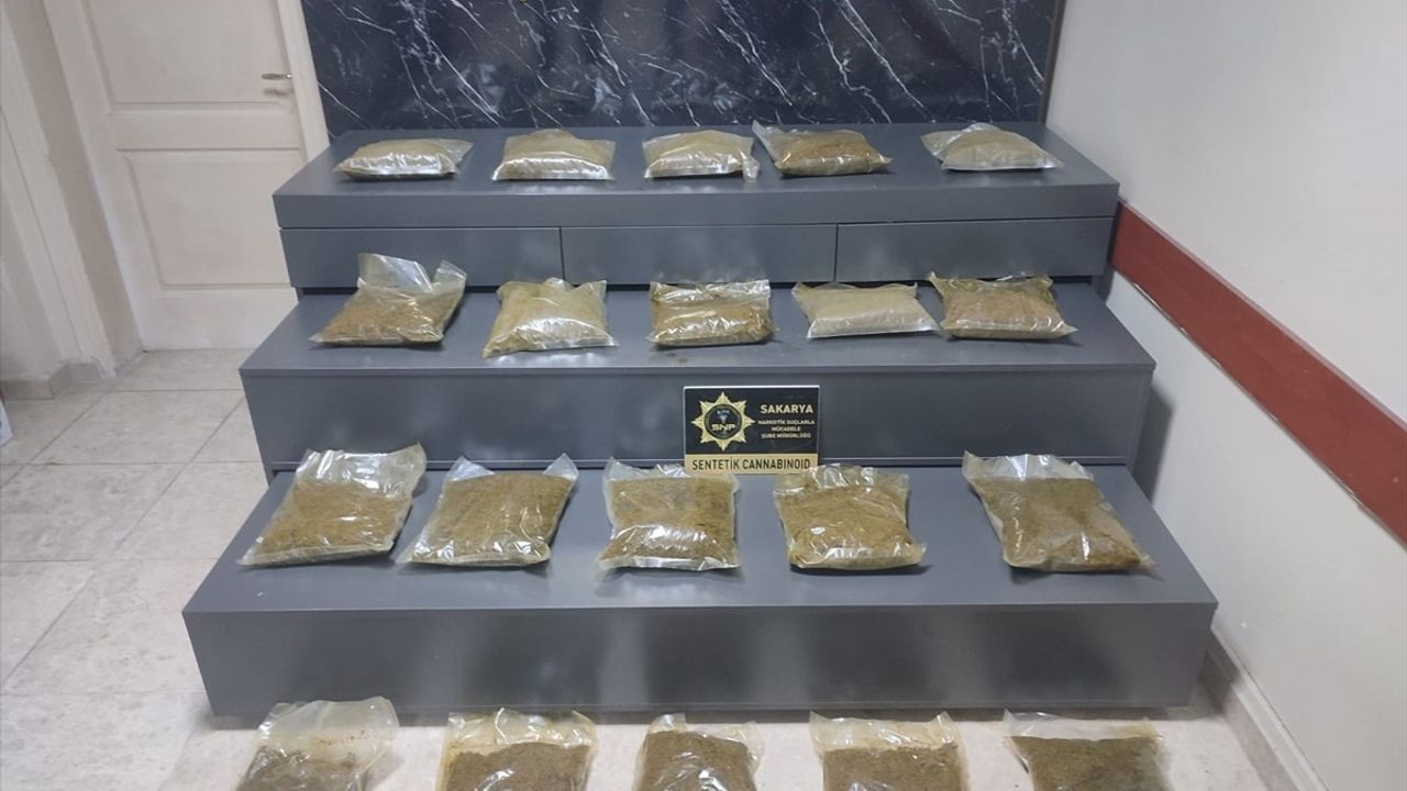 Sakarya'da Uyuşturucu Operasyonu: 18 Kilo Sentetik Madde Ele Geçirildi