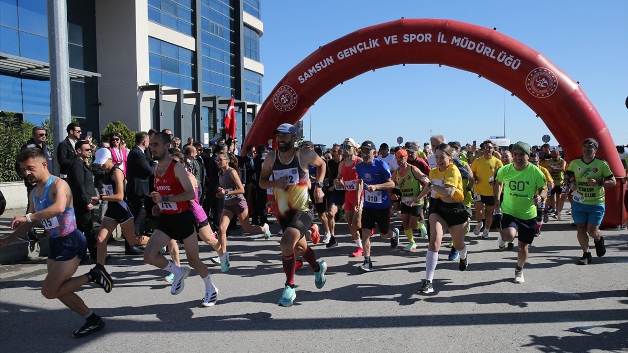 Samsun'da 19 Mayıs Yarı Maratonu Coşkusu