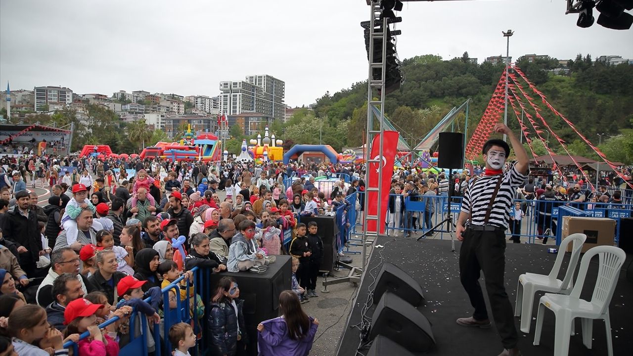Samsun'da Çocuk Maratonu ve Festivali Coşkuyla Gerçekleşti