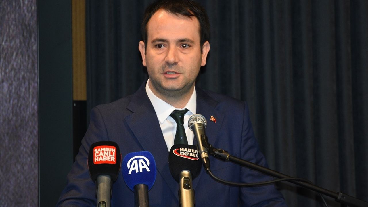 Samsun'da Dezenformasyonla Mücadele Eğitimi Başladı