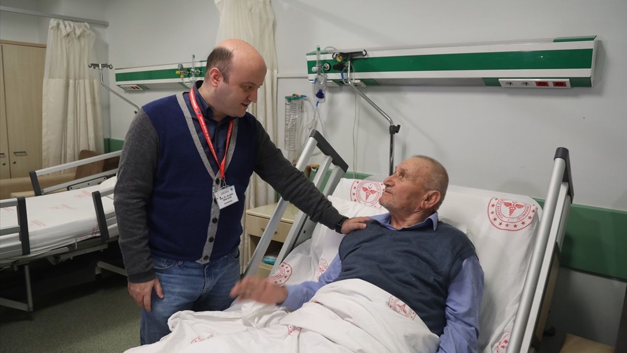 Samsun'da Nadir Görülen 4 Yaprakçıklı Aort Kapağı Ameliyatı Başarıyla Gerçekleştirildi