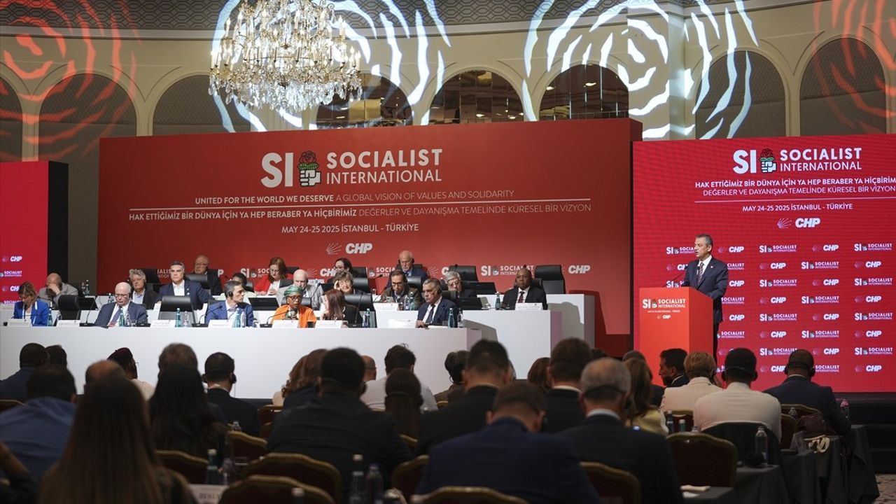 Sanchez'den Gazze için Sert Mesaj: Kayıtsız Kalmak Mümkün Değil