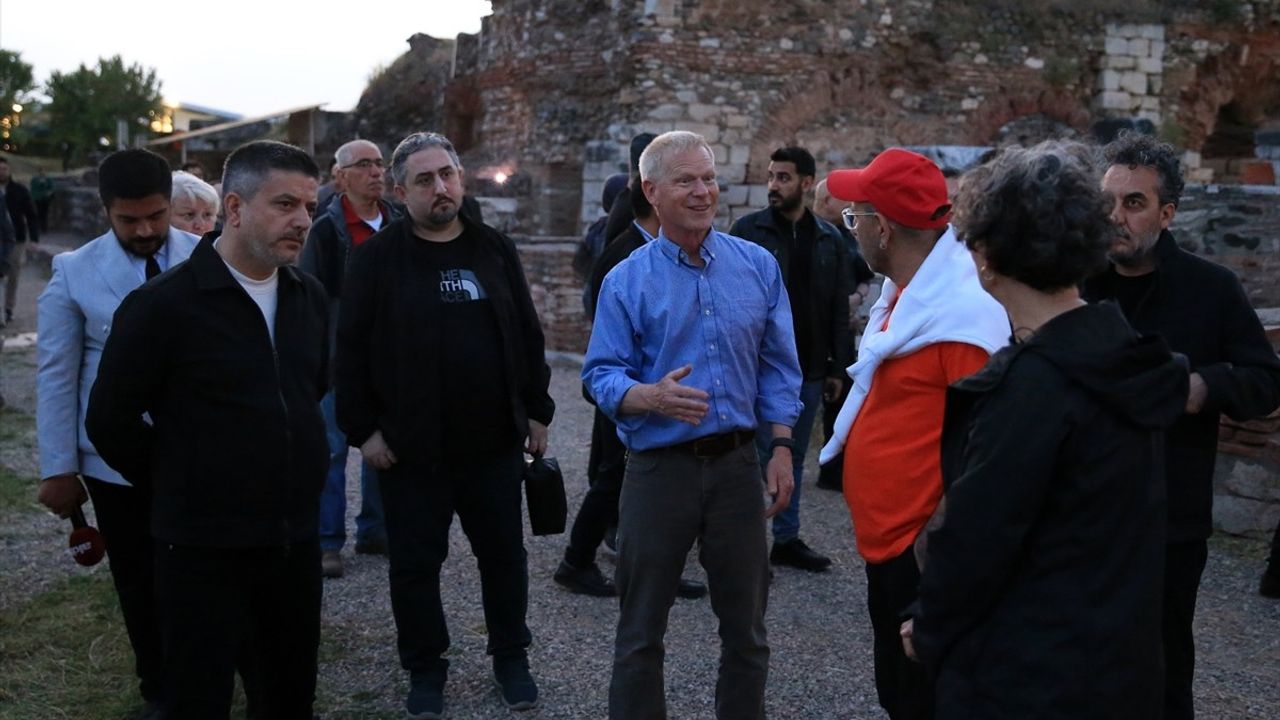 Sardes Antik Kenti'nde Gece Müze Deneyimi Başlıyor