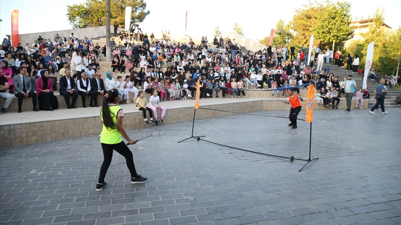 Siirt'te Hıdırellez Şenliği Coşkuyla Kutlandı