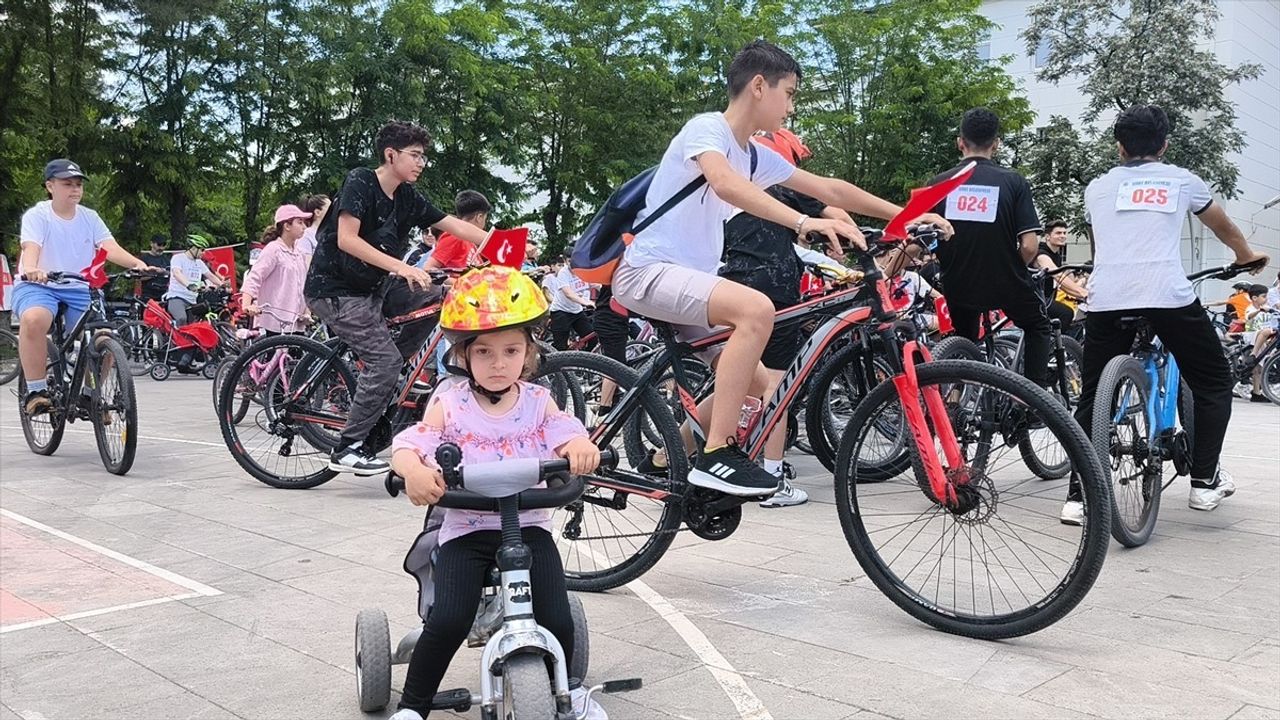 Siirt'te Pedal Çevirenler Sağlık İçin Bir Araya Geldi