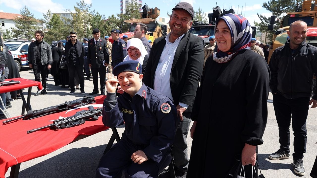 Sivas'ta Engelliler İçin Unutulmaz Askerlik Deneyimi