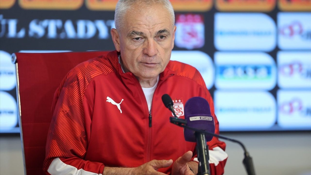 Sivasspor Teknik Direktörü Rıza Çalımbay, Bodrum FK Maçını Değerlendirdi