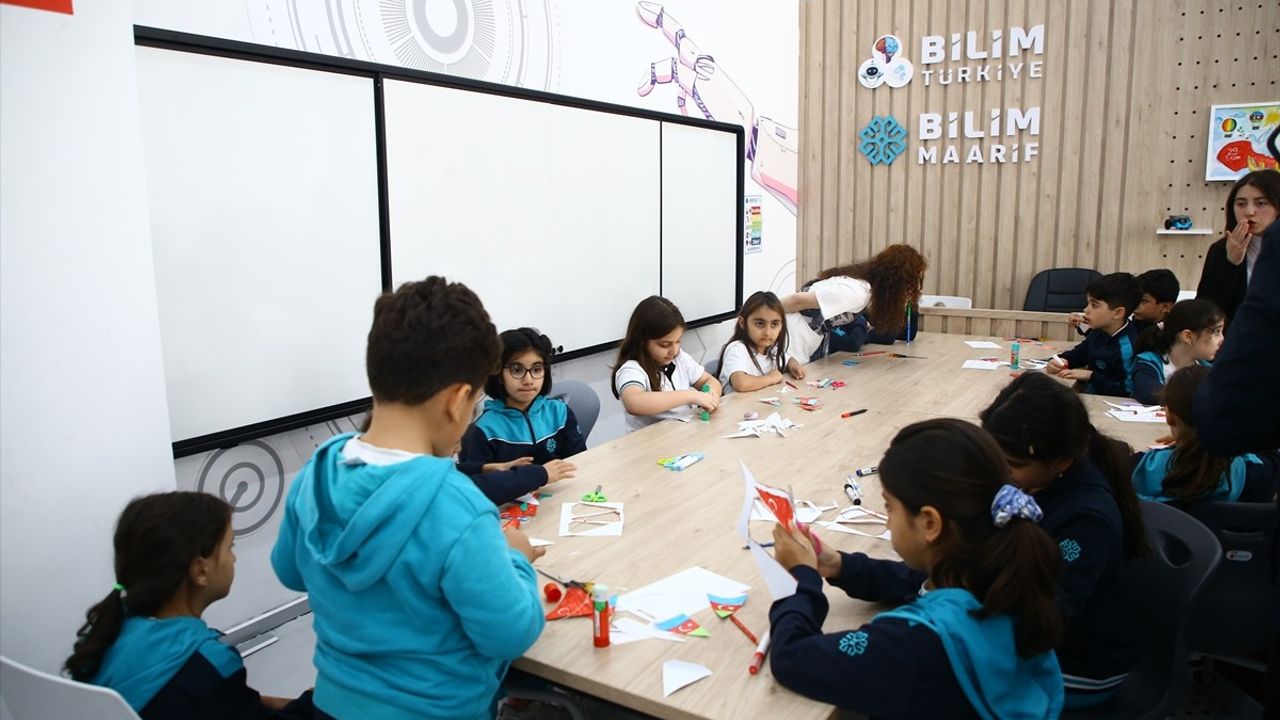 T3 Vakfı Azerbaycan'da İki Yeni Bilim Merkezi Açtı