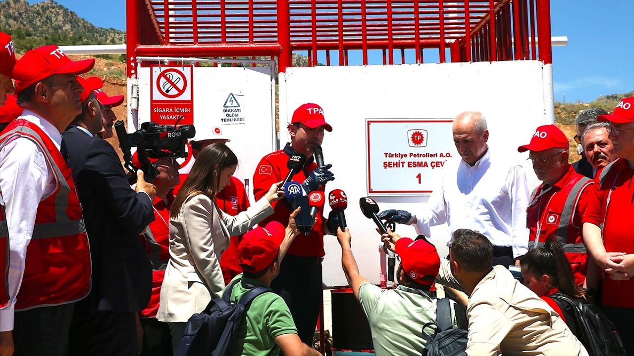 TBMM Başkanı Kurtulmuş, Gabar Dağı'nda Tarihi Petrol Üretimini İzledi