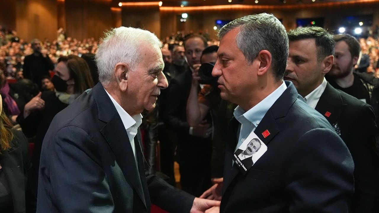 TBMM Başkanvekili Sırrı Süreyya Önder Anma Töreni AKM'de Gerçekleşti