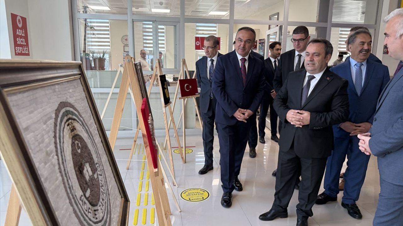 Tekirdağ'da Hükümlülerin Ürünleri Sanatseverlerle Buluştu