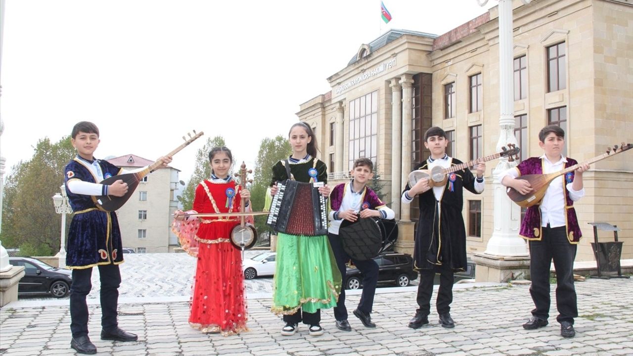 TİKA'dan Azerbaycan'da Müzik Desteği: Çocuklar için Enstrüman Temini