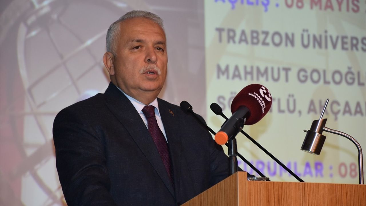 Trabzon'da 'Uluslararası Yavuz Sultan Selim Bilim, Düşünce, Sanat Sempozyumu' Başladı