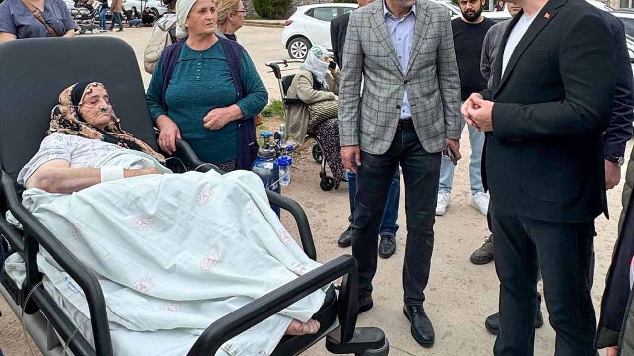 Tunceli Devlet Hastanesi'nde Küçük Çaplı Yangın Kontrol Altına Alındı
