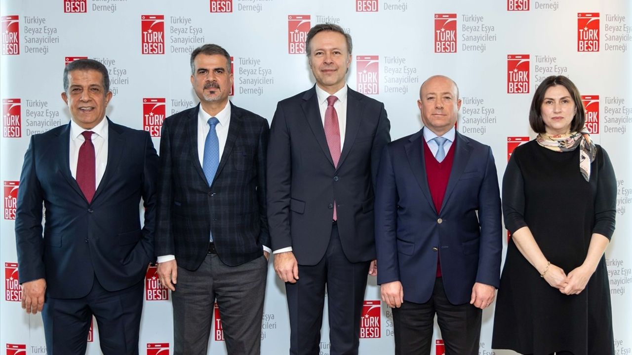Türkiye Beyaz Eşya Sektöründe İlk Çeyrek Verileri: Zorluklar ve Fırsatlar