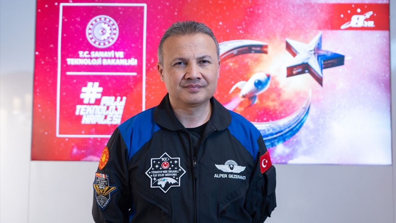 Türkiye'nin İlk Astronotu Alper Gezeravcı TEKNOFEST KKTC'de Konuştu