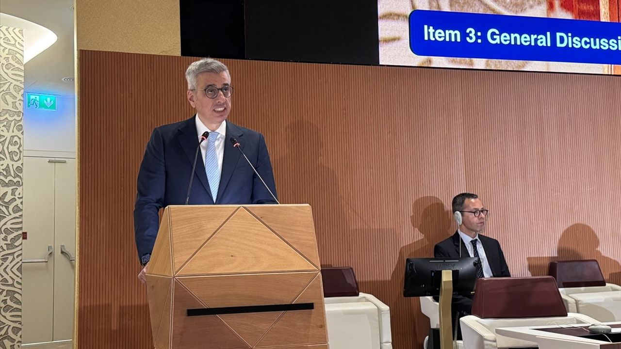 Türkiye Sağlık Bakanı Memişoğlu'ndan Küresel Sağlık Vurgusu