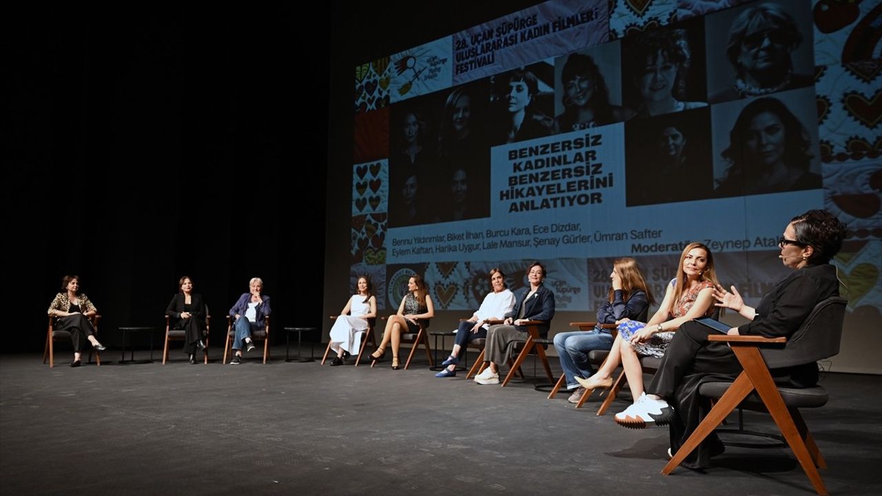 Uçan Süpürge Festivali'nde Benzersiz Kadınların Sesleri