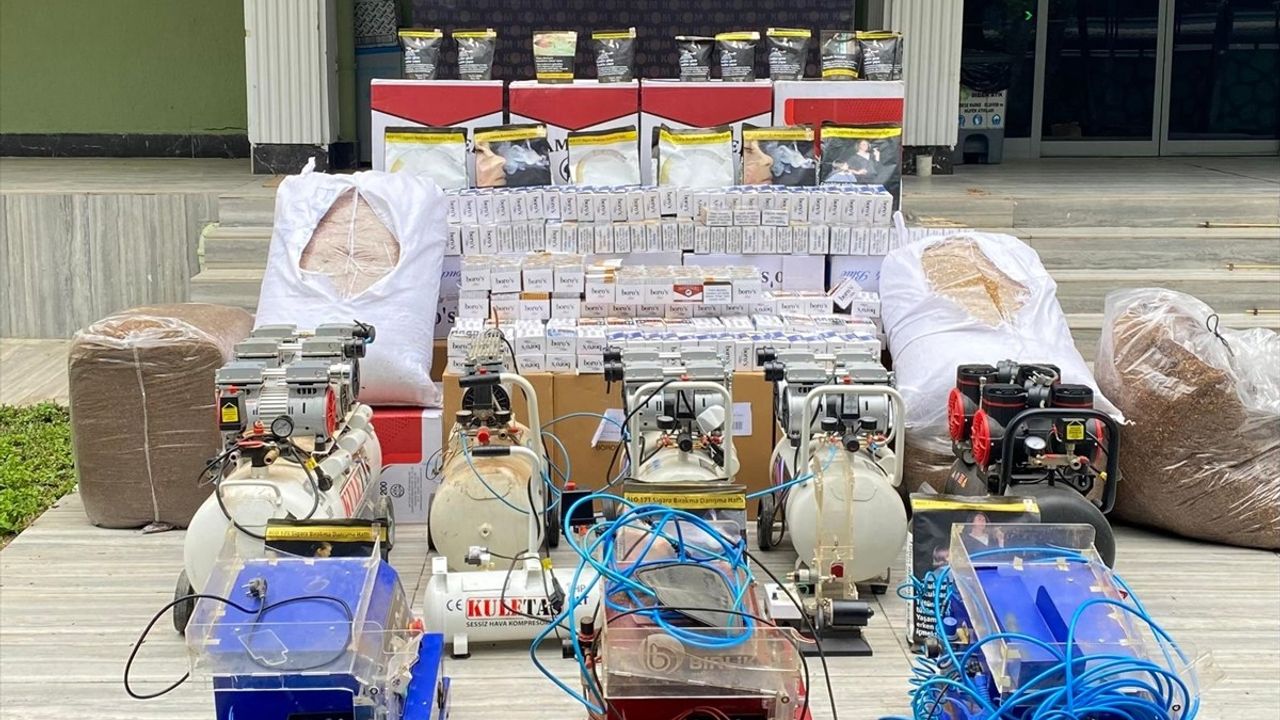 Uşak'ta Kaçak Makaron Operasyonu: 401 Bin 340 Ele Geçirildi