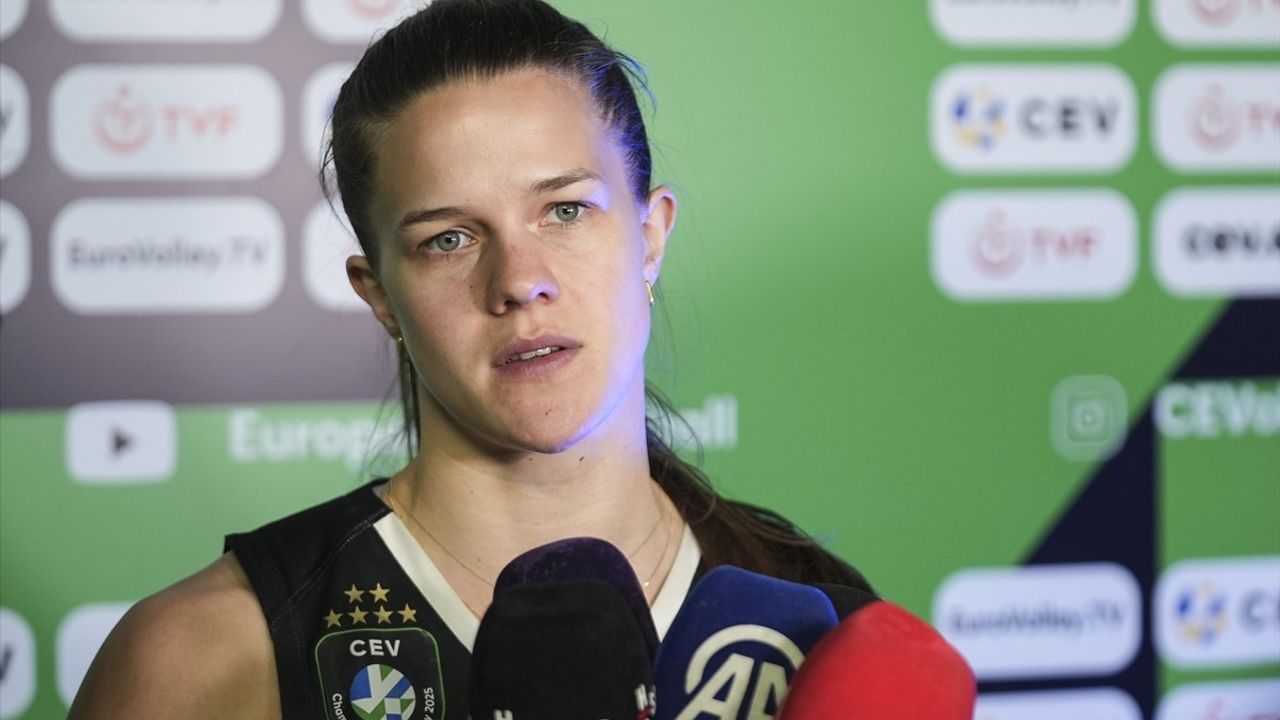 VakıfBank Kadın Voleybol Takımı, Savino Del Bene'ye Yenildi