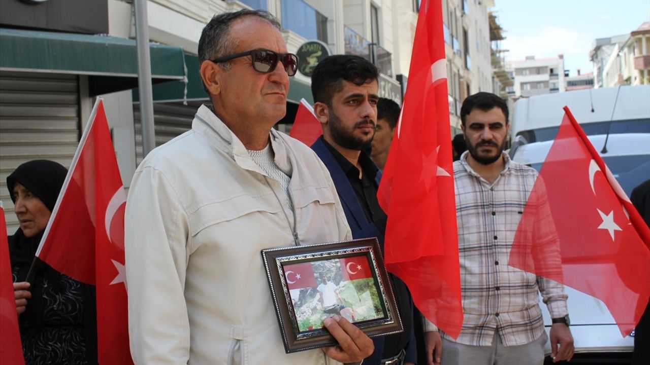 Van'da Aileler Evlatları İçin Eylemde