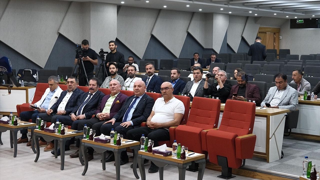 Van'da Dünya Kahvaltı Günü Etkinlikleri Tanıtıldı