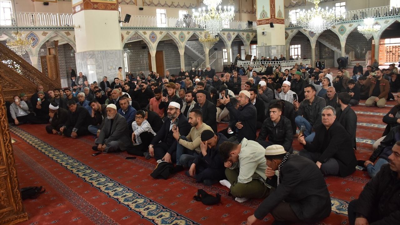 Van'da Kur'an-ı Kerim Ziyafeti Etkinliği Yapıldı