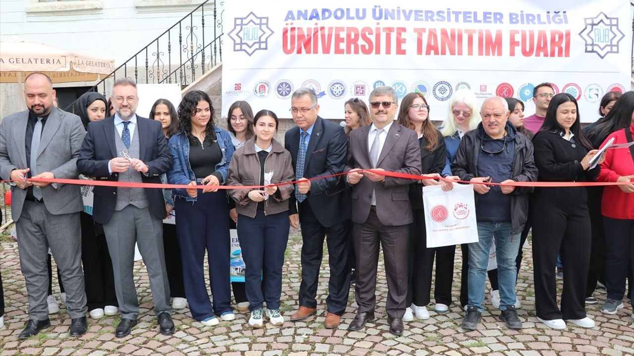 Yozgat'ta Üniversite Tanıtım Fuarı Gerçekleştirildi
