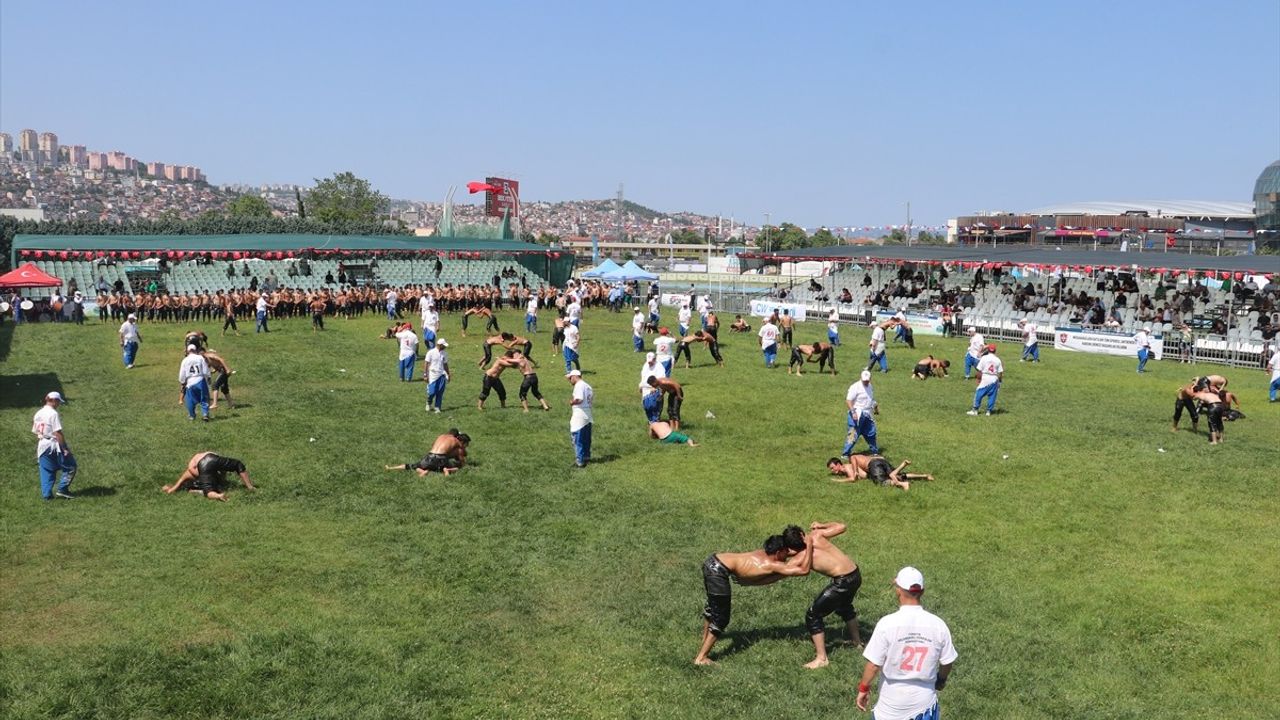 17. Sekapark Altın Kemer Yağlı Güreşleri Kocaeli'de Yapılıyor