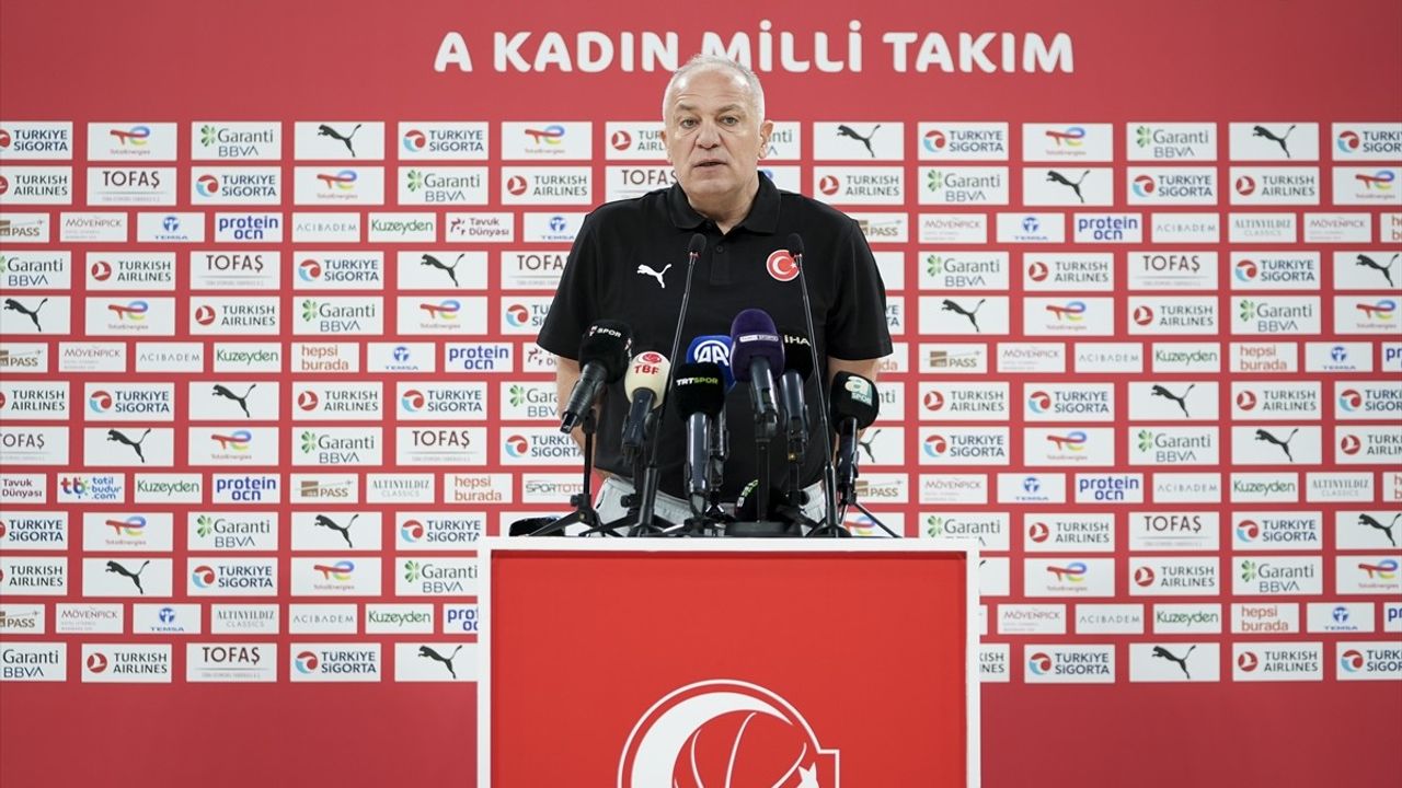 A Milli Kadın Basketbol Takımı Avrupa Şampiyonası'na Hazırlanıyor