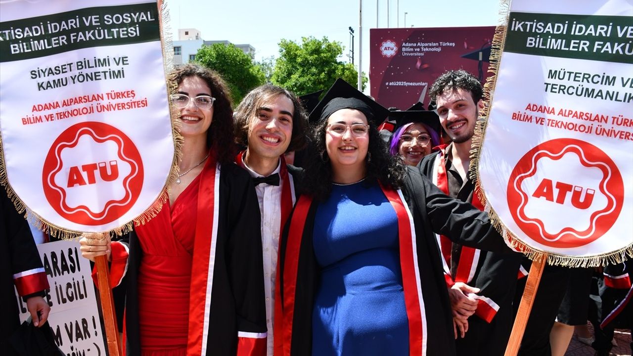Adana Alparslan Türkeş Üniversitesi Mezuniyet Töreni Coşkusu