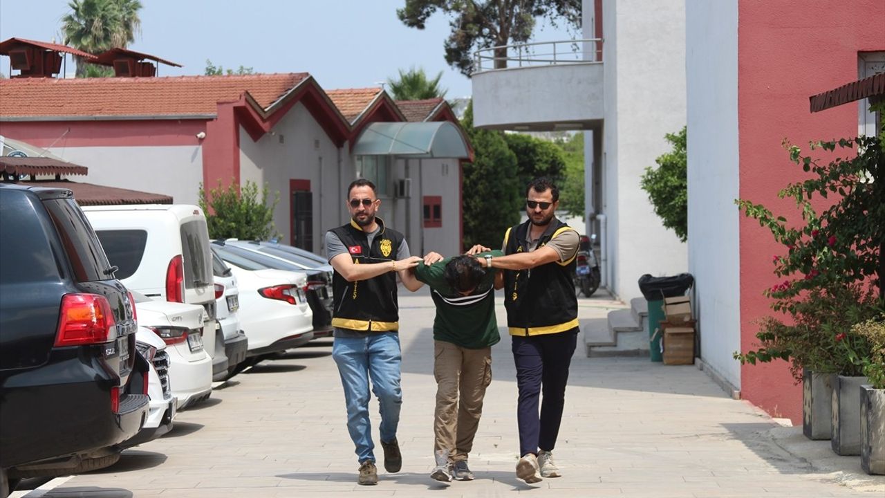 Adana'da Darbede Şüpheli Adli Kontrolle Serbest Bırakıldı