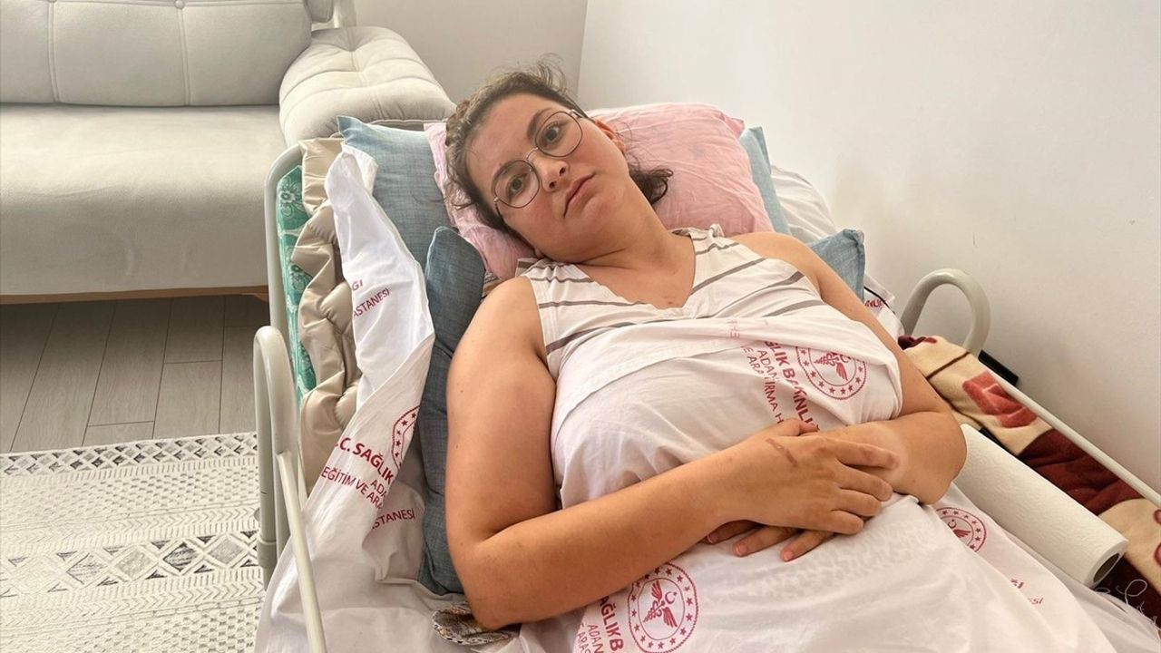 Adana'da Eşi Tarafından Balkondan Atılan Kadın Felç Kaldı