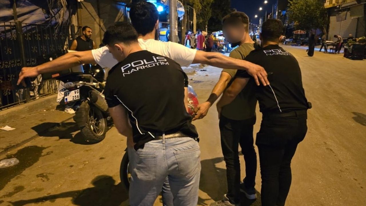 Adana'da Uyuşturucu Operasyonunda 63 Gözaltı