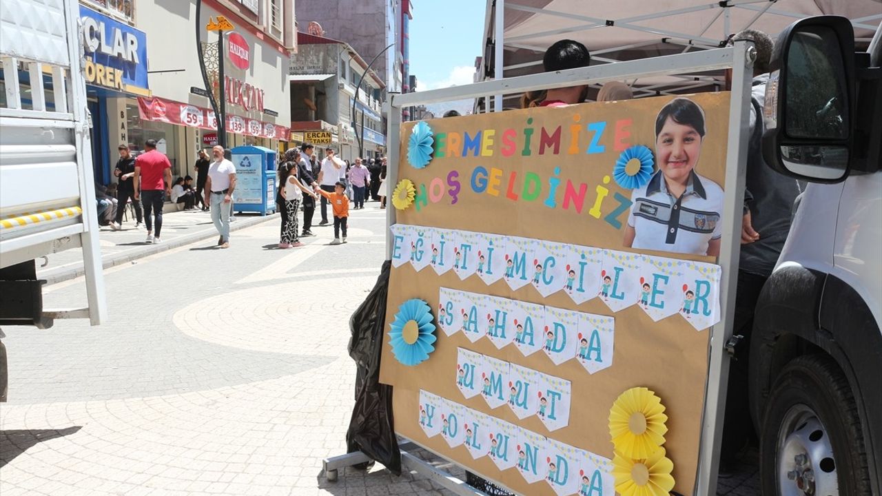Ağrı'da DMD Hastası Çocuk İçin Kermes Düzenlendi