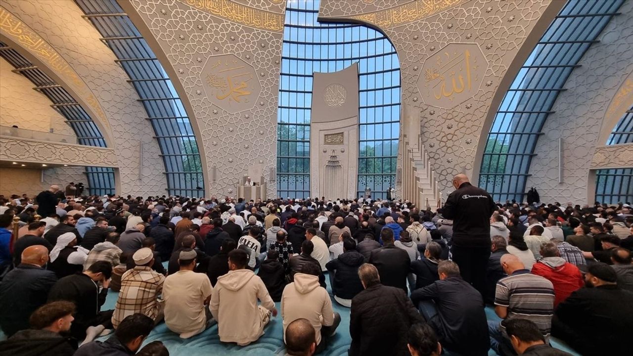 Almanya'da Kurban Bayramı Coşkusu