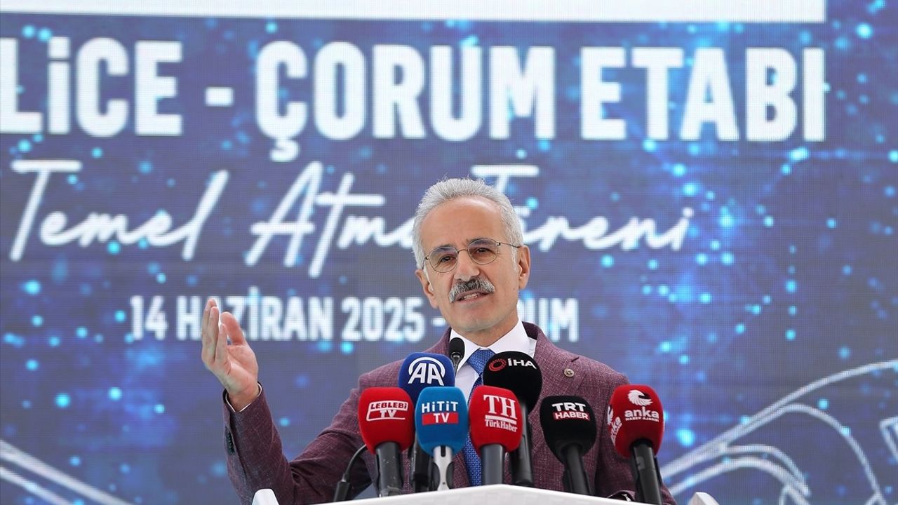 Ankara-Kırıkkale-Çorum-Samsun Hızlı Demiryolu Projesi'nde Delice-Çorum Etabının Temeli Atıldı