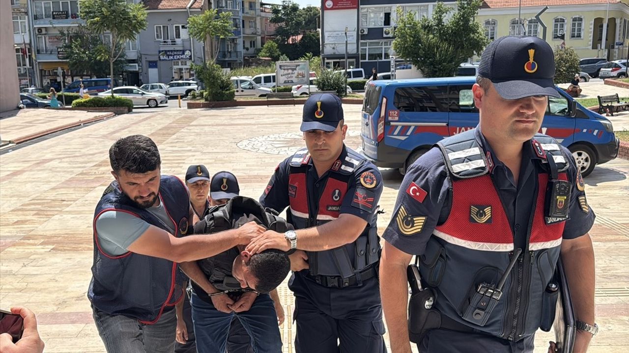 Aydın'da Yeğeni Tarafından Bıçaklanan Kişi Hayatını Kaybetti