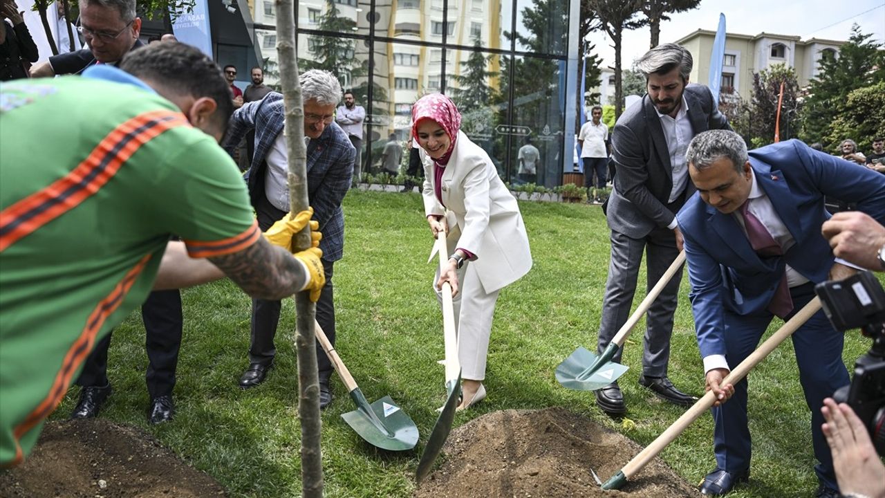 Başakşehir'de Yeni Bir Yaşam Merkezi Açıldı