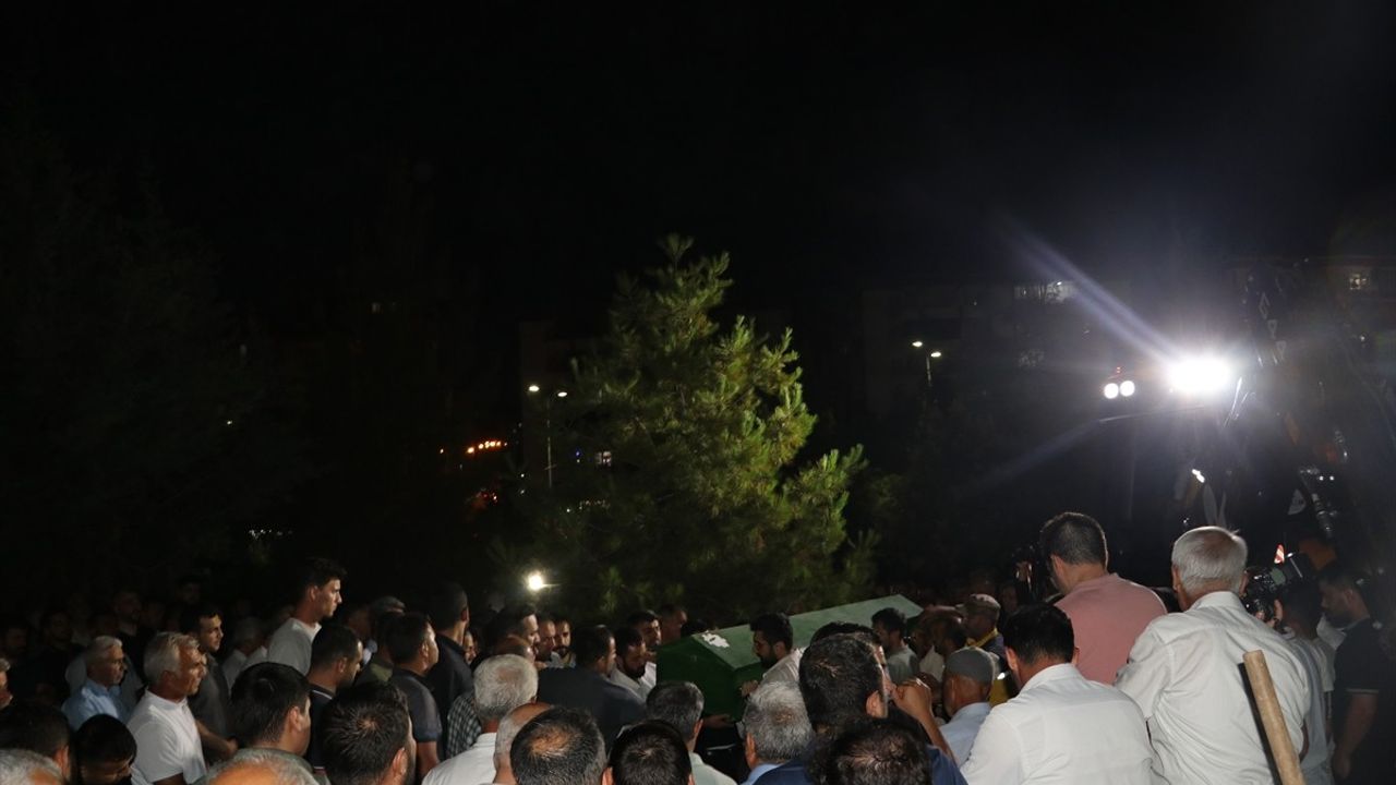 Batman'da Trajik Trafik Kazası: 5 Kayıp